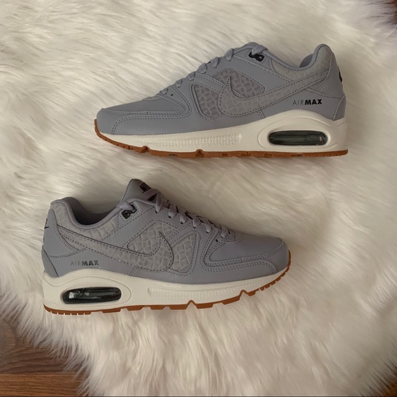 Nike Air Max Command Sneakers - Picture 2 of 5